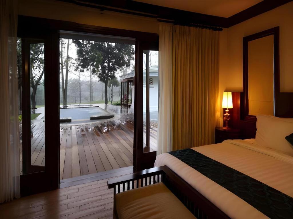 Taman Dayu Golf Club And Resort Prigen Kültér fotó